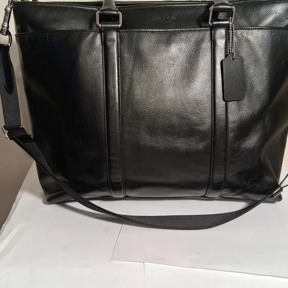Authentic black leather coach Businessbriefcase.
